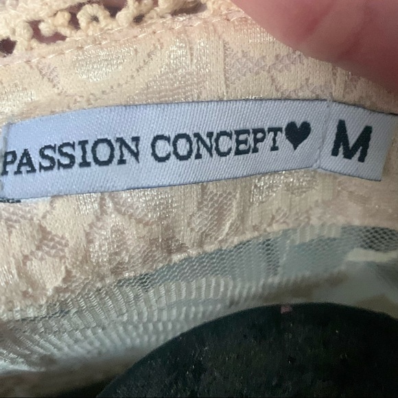 Passion Concept Lace Duster Cardigan – High Collar, Embroidered Sheer-Size M - Picture 10 of 11